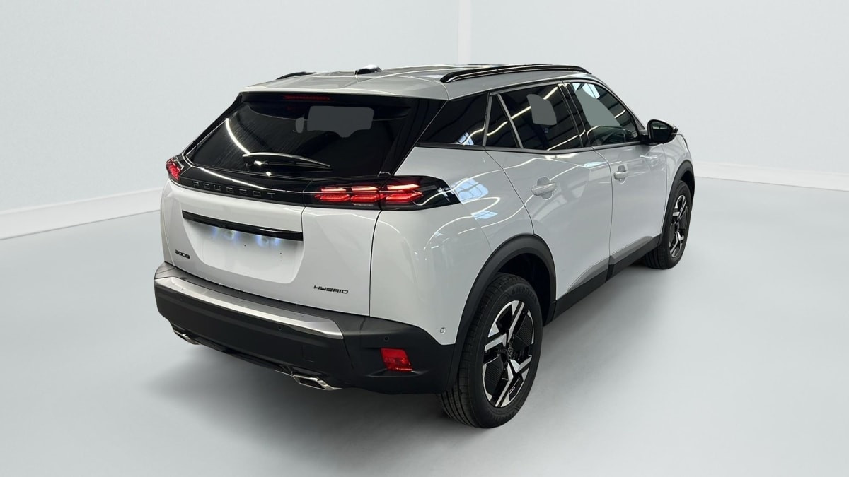 Vente en ligne Peugeot 2008 Hybrid 145 e-DCS6 Allure au prix de 23 360 €