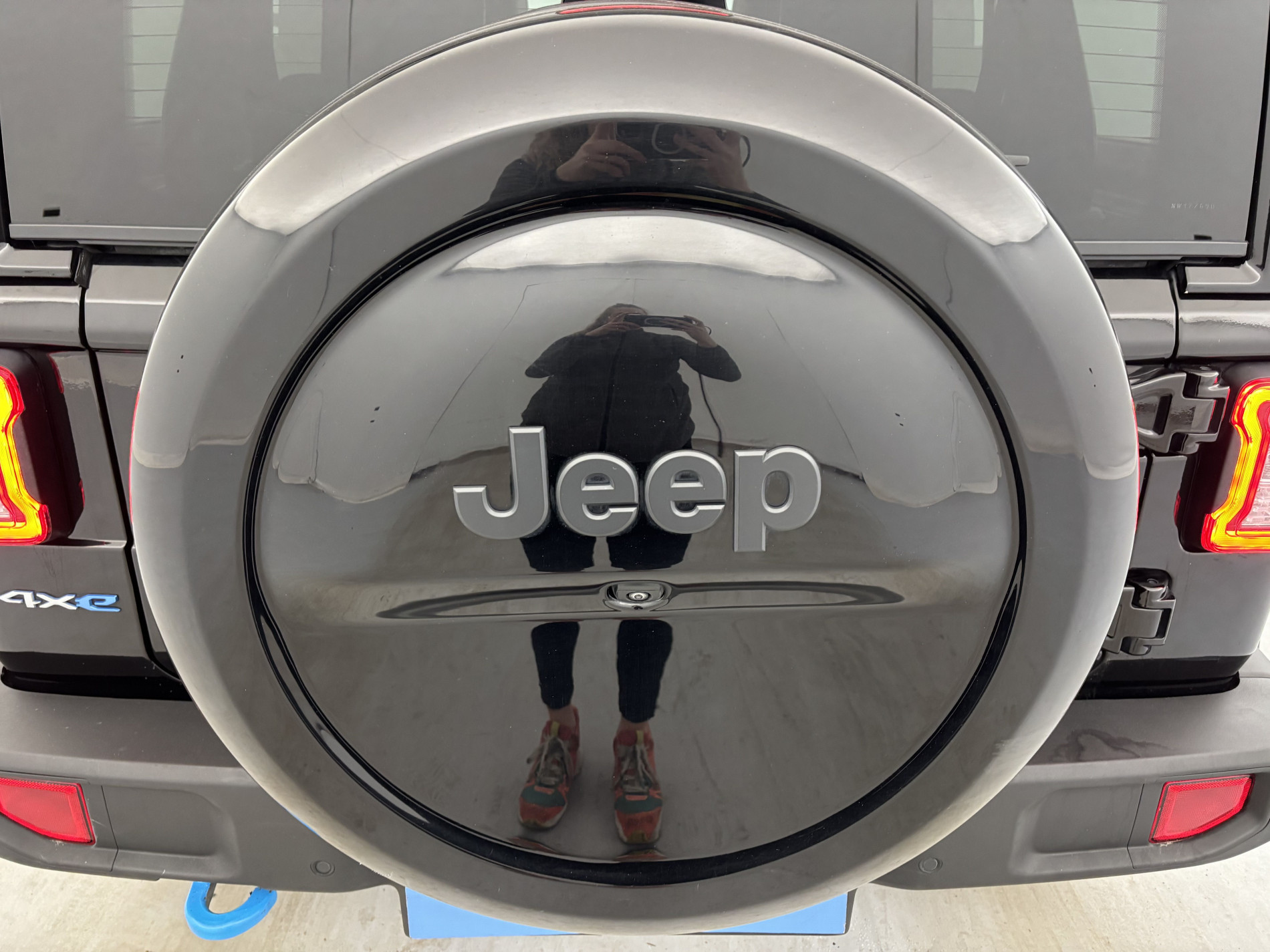 Vente en ligne Jeep Wrangler 2.0 T 380ch 4xe Overland au prix de 56 990 €