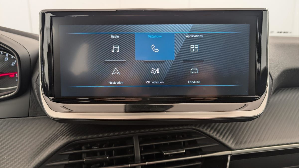 Vente en ligne Peugeot 2008 PureTech 100 S S BVM6 Active au prix de 19 560 €