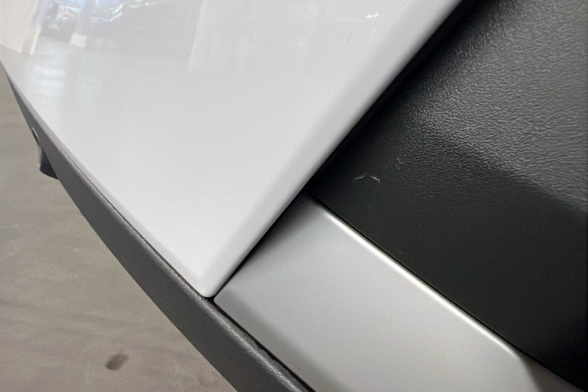 Vente en ligne Peugeot 2008 Hybrid 145 e-DCS6 Allure au prix de 23 360 €