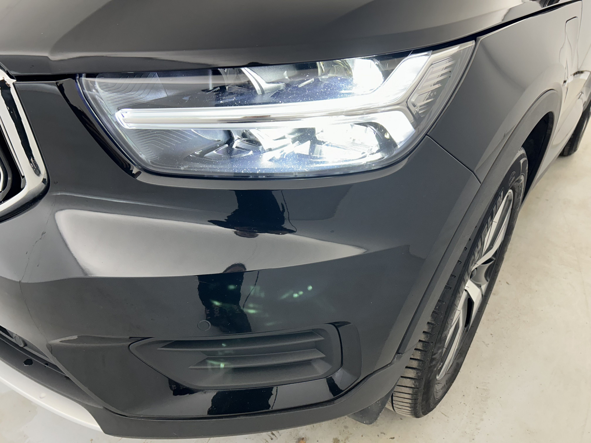 Vente en ligne Volvo XC40 T4 Recharge 129 + 82ch Start DCT 7 au prix de 24 790 €
