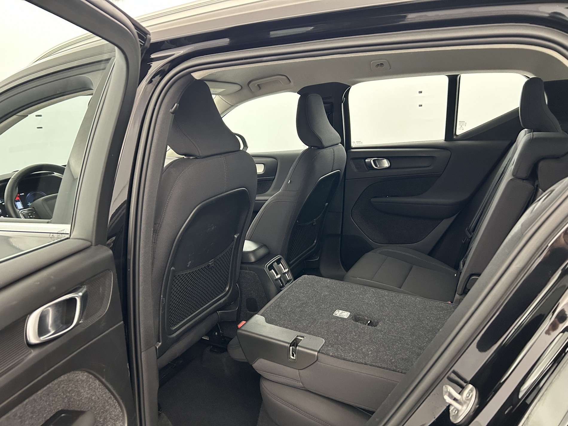 Vente en ligne Volvo XC40 T4 Recharge 129 + 82ch Start DCT 7 au prix de 24 790 €