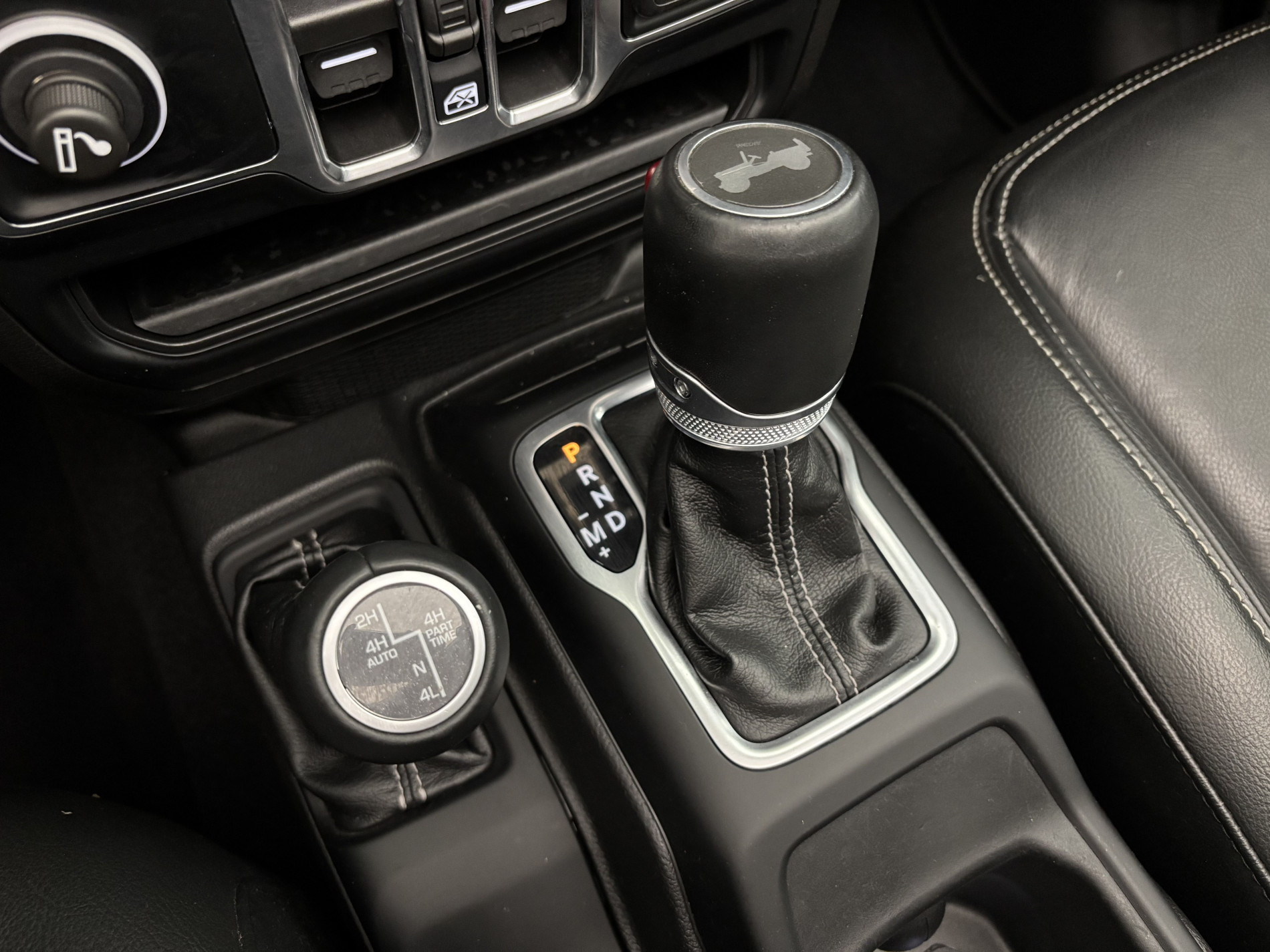 Vente en ligne Jeep Wrangler 2.0 T 380ch 4xe Overland au prix de 56 990 €