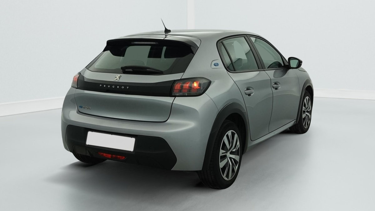 Vente en ligne Peugeot 208 50 KWH 136CH ACTIVE au prix de 14 710 €