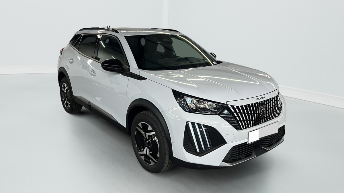 Vente en ligne Peugeot 2008 Hybrid 145 e-DCS6 Allure au prix de 23 360 €