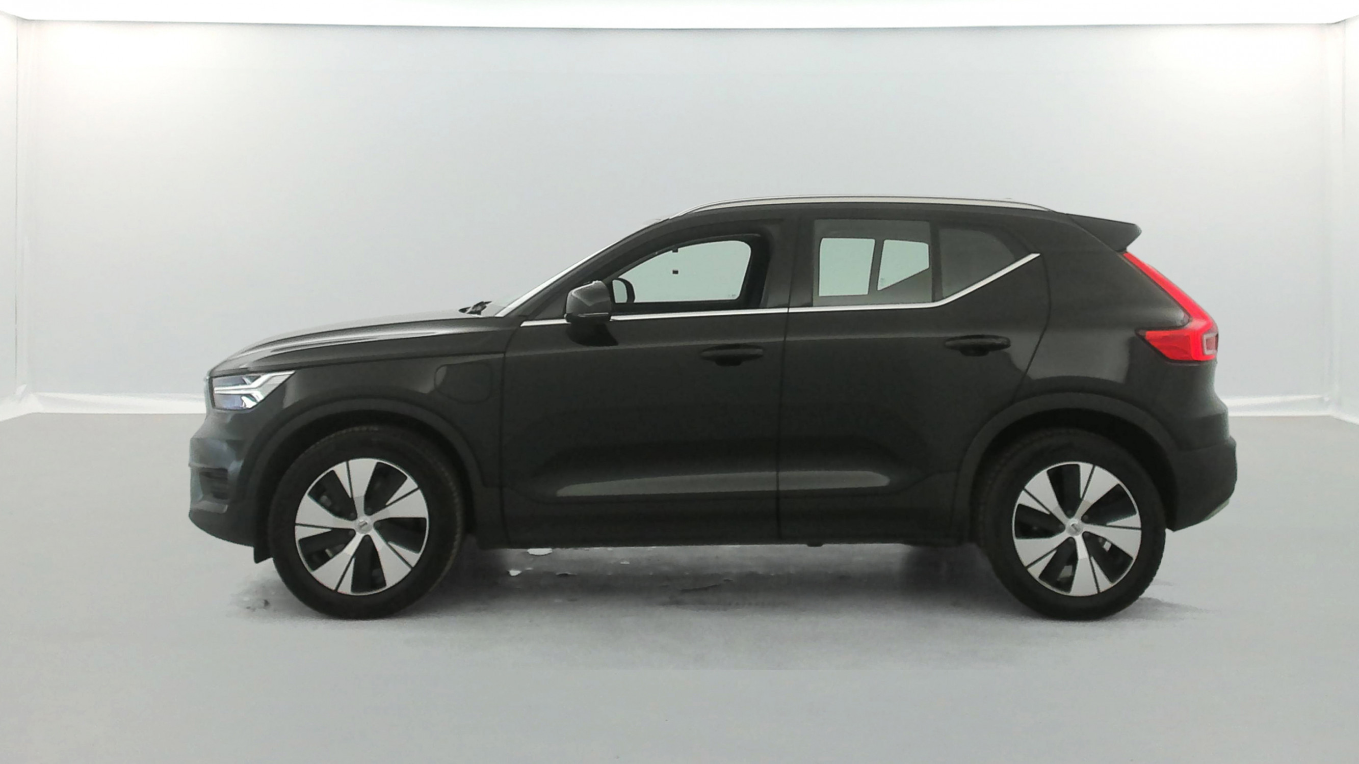 Vente en ligne Volvo XC40 T4 Recharge 129 + 82ch Start DCT 7 au prix de 24 790 €