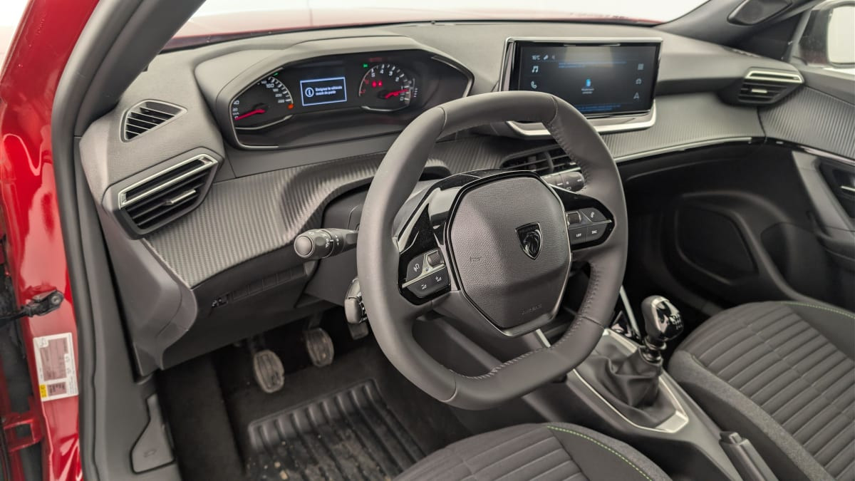 Vente en ligne Peugeot 2008 PureTech 100 S S BVM6 Active au prix de 19 560 €