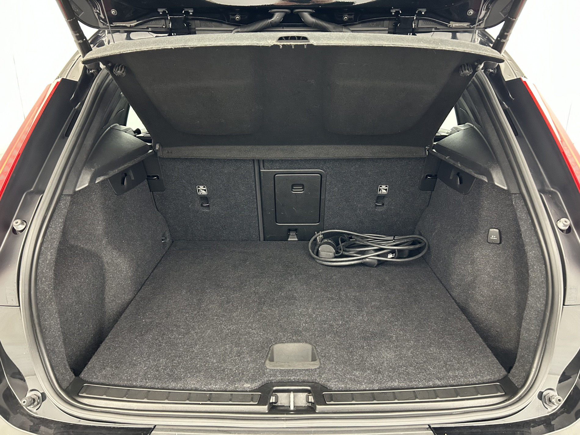 Vente en ligne Volvo XC40 T4 Recharge 129 + 82ch Start DCT 7 au prix de 24 790 €
