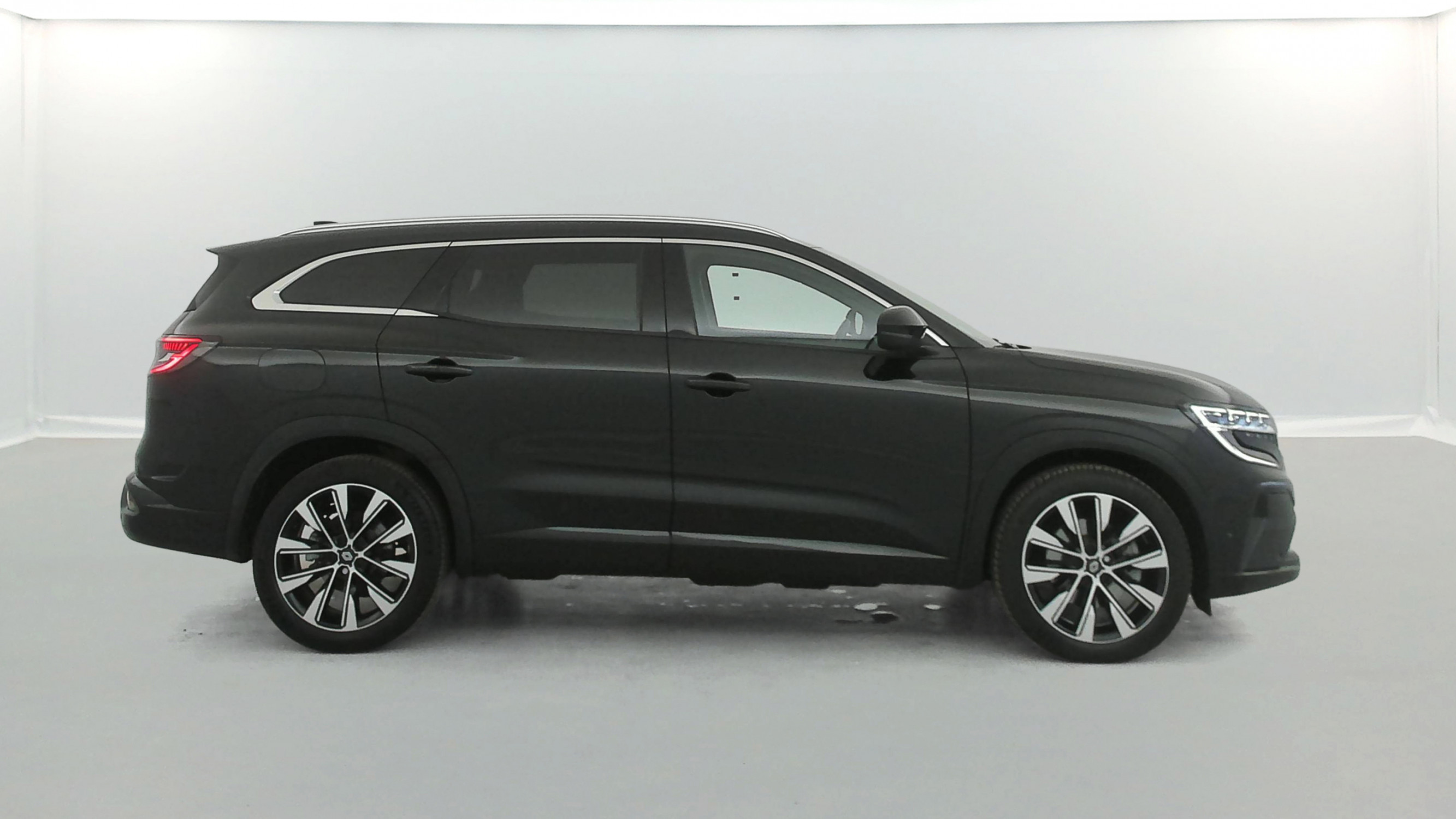 Vente en ligne Renault Espace 5 1.2 E-Tech full hybrid 200ch Techno 7 places au prix de 28 990 €