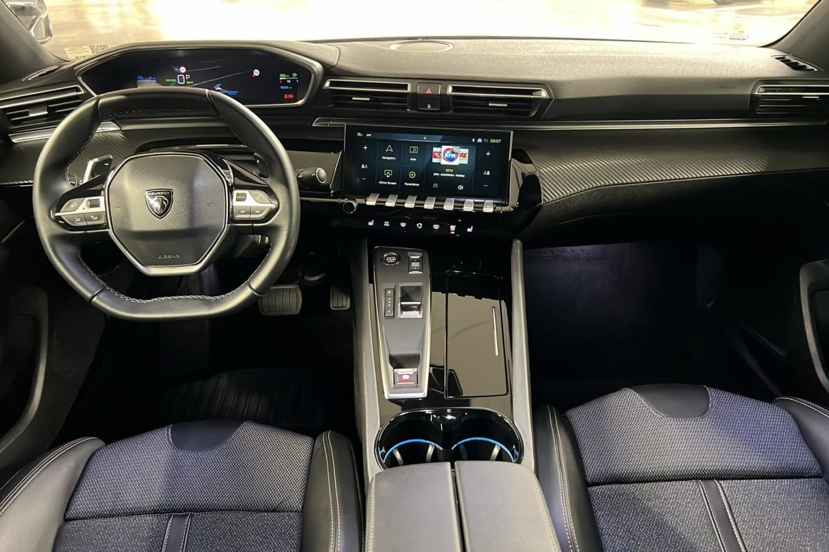 Vente en ligne Peugeot 508 Hybrid 225 e-EAT8 Allure au prix de 25 420 €