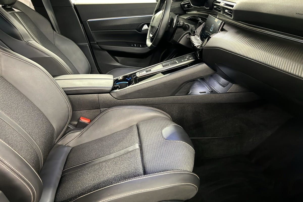 Vente en ligne Peugeot 508 Hybrid 225 e-EAT8 Allure au prix de 25 420 €