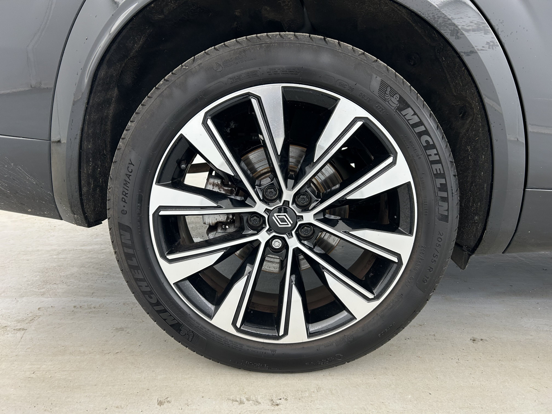 Vente en ligne Renault Espace 5 1.2 E-Tech full hybrid 200ch Techno 7 places au prix de 28 990 €