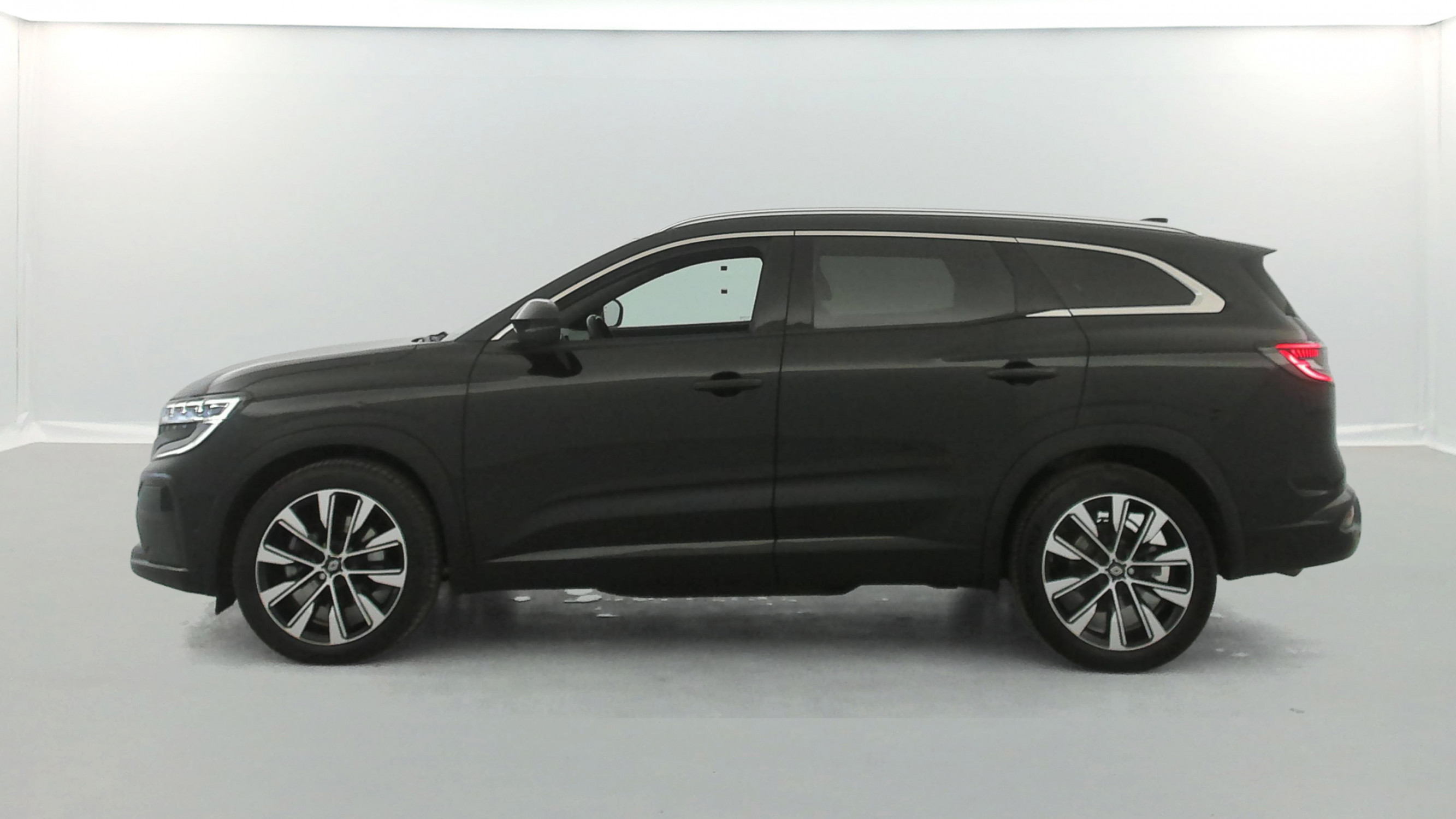 Vente en ligne Renault Espace 5 1.2 E-Tech full hybrid 200ch Techno 7 places au prix de 28 990 €