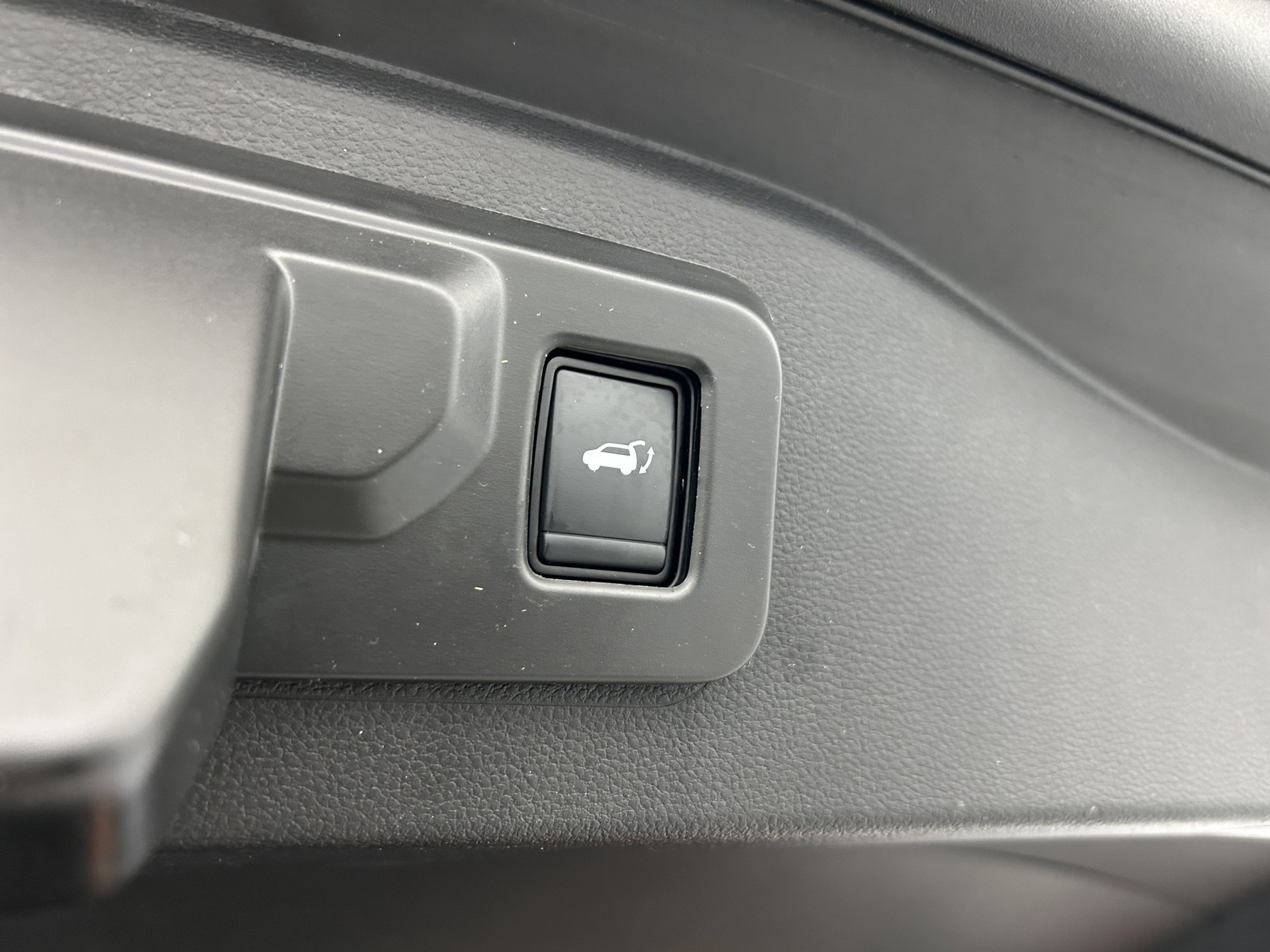 Vente en ligne Renault Espace 5 1.2 E-Tech full hybrid 200ch Techno 7 places au prix de 28 990 €