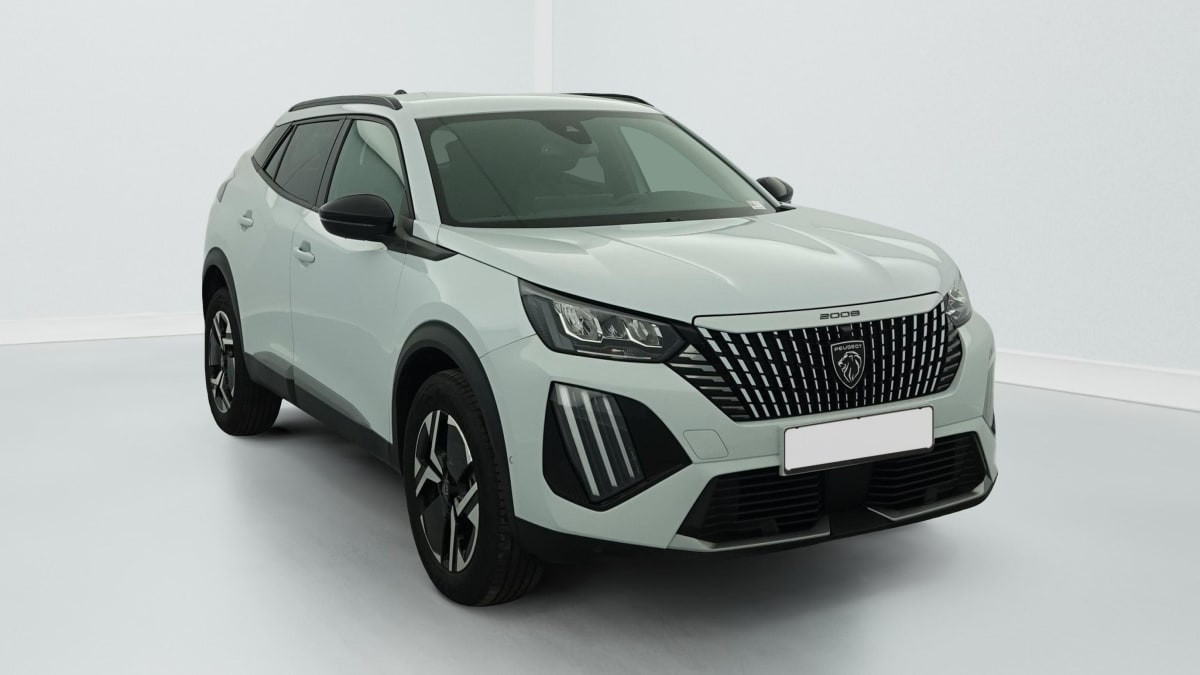 Peugeot 2008 Hybrid 145 e-DCS6 Allure occasion de 2025 en vente à Rennes