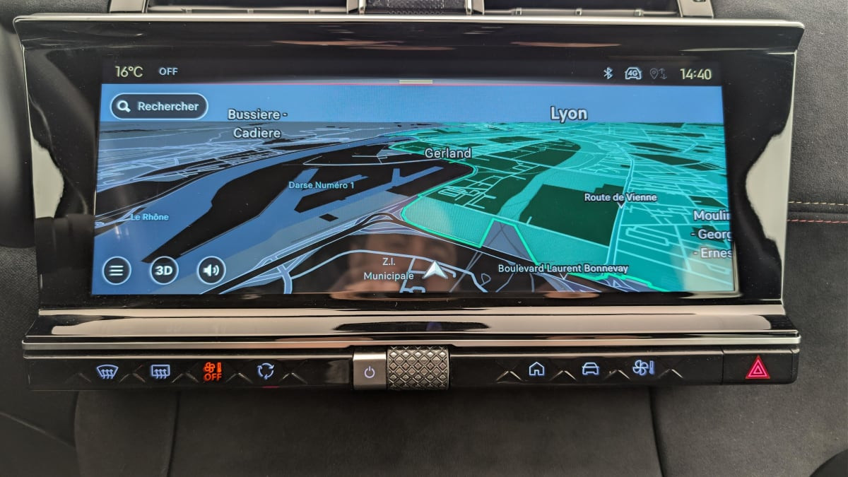 Vente en ligne Ds DS7 Crossback Hybride Rechargeable E-Tense 300 EAT8 4x4 Performance Line + au prix de 36 750 €