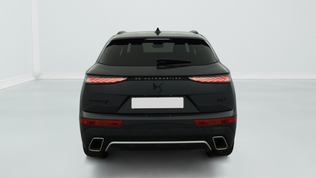 Vente en ligne Ds DS7 Crossback Hybride Rechargeable E-Tense 300 EAT8 4x4 Performance Line + au prix de 36 750 €