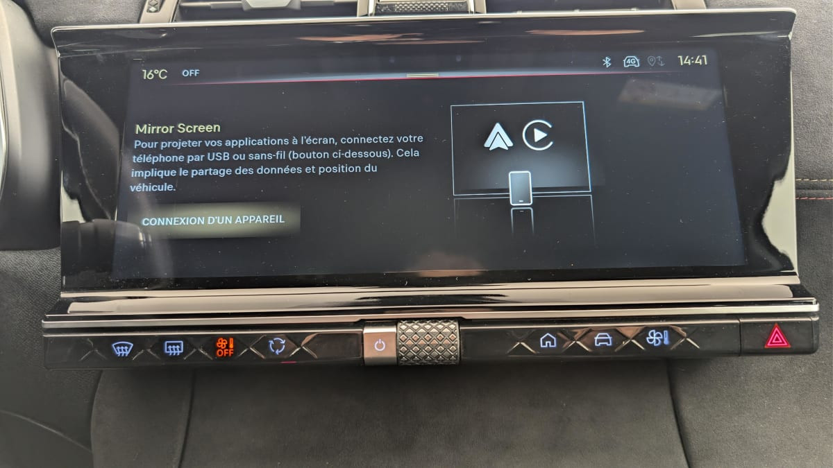 Vente en ligne Ds DS7 Crossback Hybride Rechargeable E-Tense 300 EAT8 4x4 Performance Line + au prix de 36 750 €