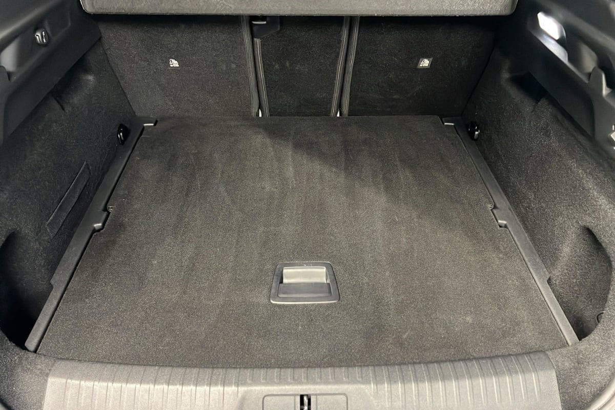 Vente en ligne Peugeot 3008 Hybrid 136 e-DCS6 Allure au prix de 27 070 €