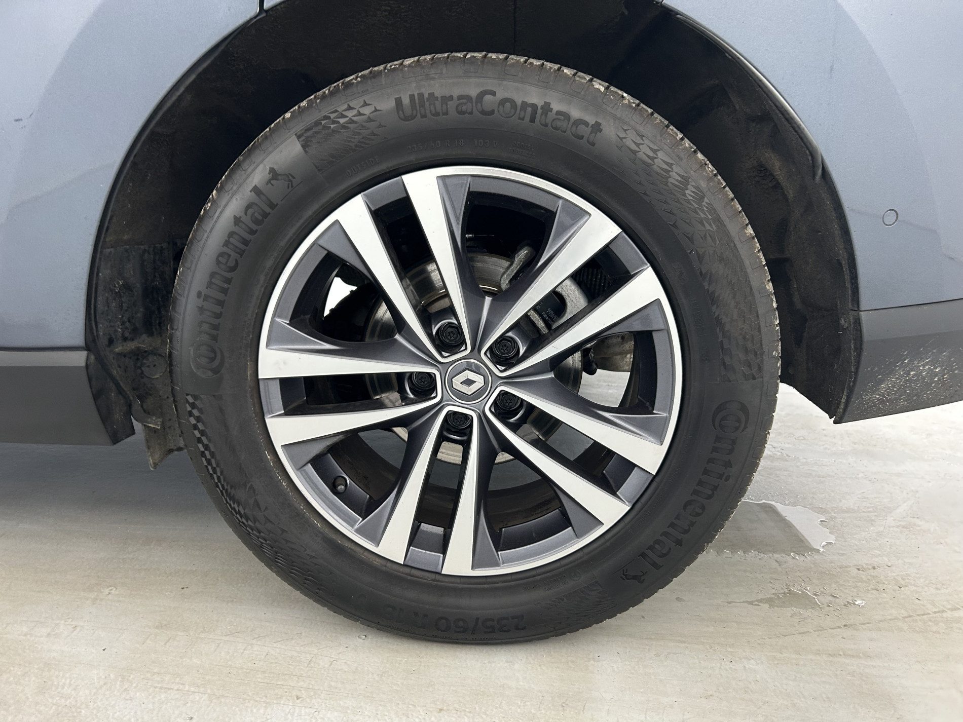 Vente en ligne Renault Espace 5 2.0 Blue dCi 160ch Zen EDC + Pack 7 Places au prix de 24 990 €