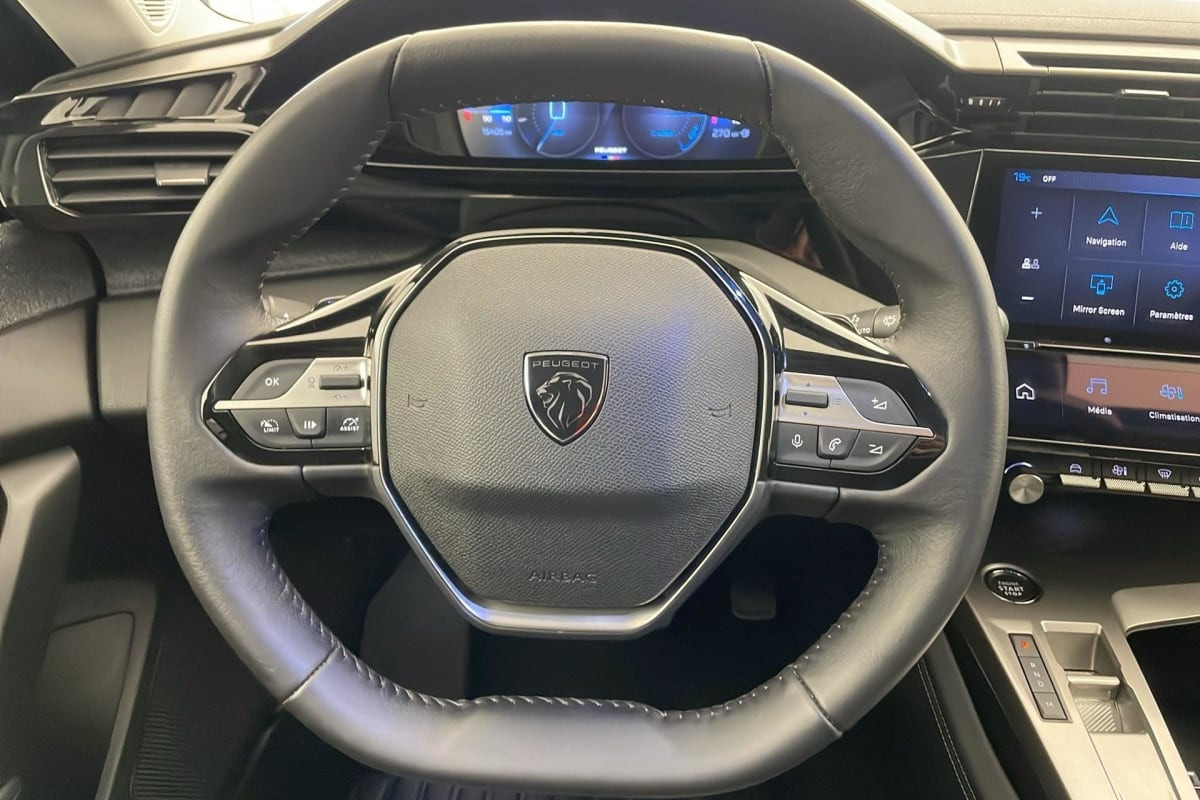 Vente en ligne Peugeot 408 Hybrid 136 e-DCS6 Allure au prix de 22 950 €