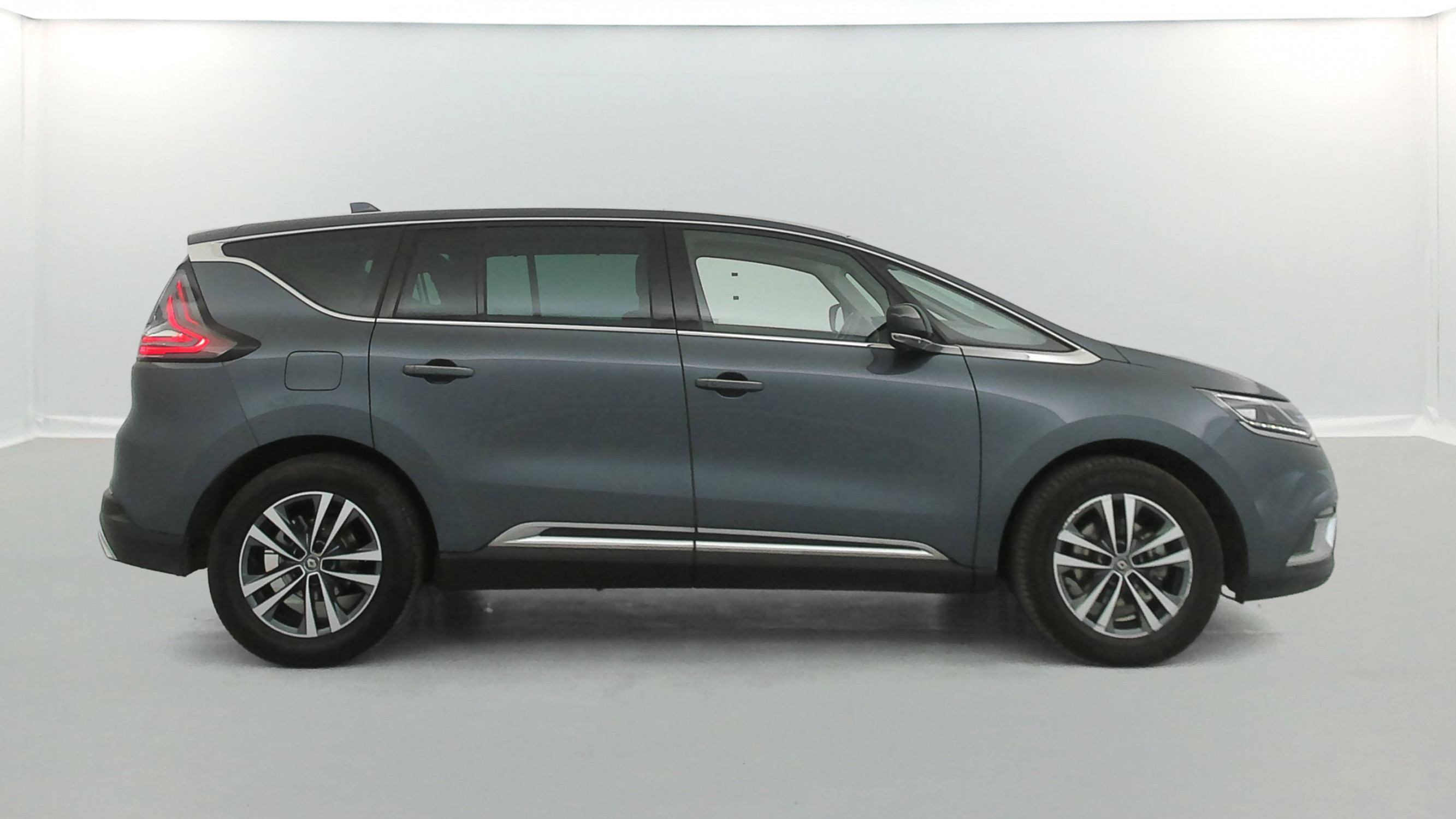 Vente en ligne Renault Espace 5 2.0 Blue dCi 160ch Zen EDC + Pack 7 Places au prix de 24 990 €