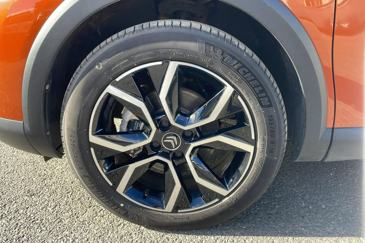 Vente en ligne Citroën Ë-C4 136 ch Automatique Feel au prix de 14 710 €