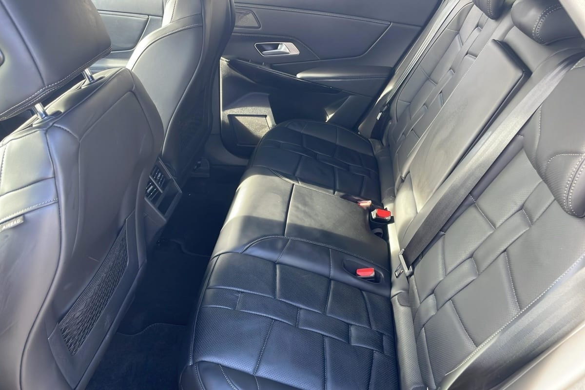 Vente en ligne Ds DS7 Crossback Hybride Rechargeable E-Tense 225 EAT8 Opera au prix de 37 780 €