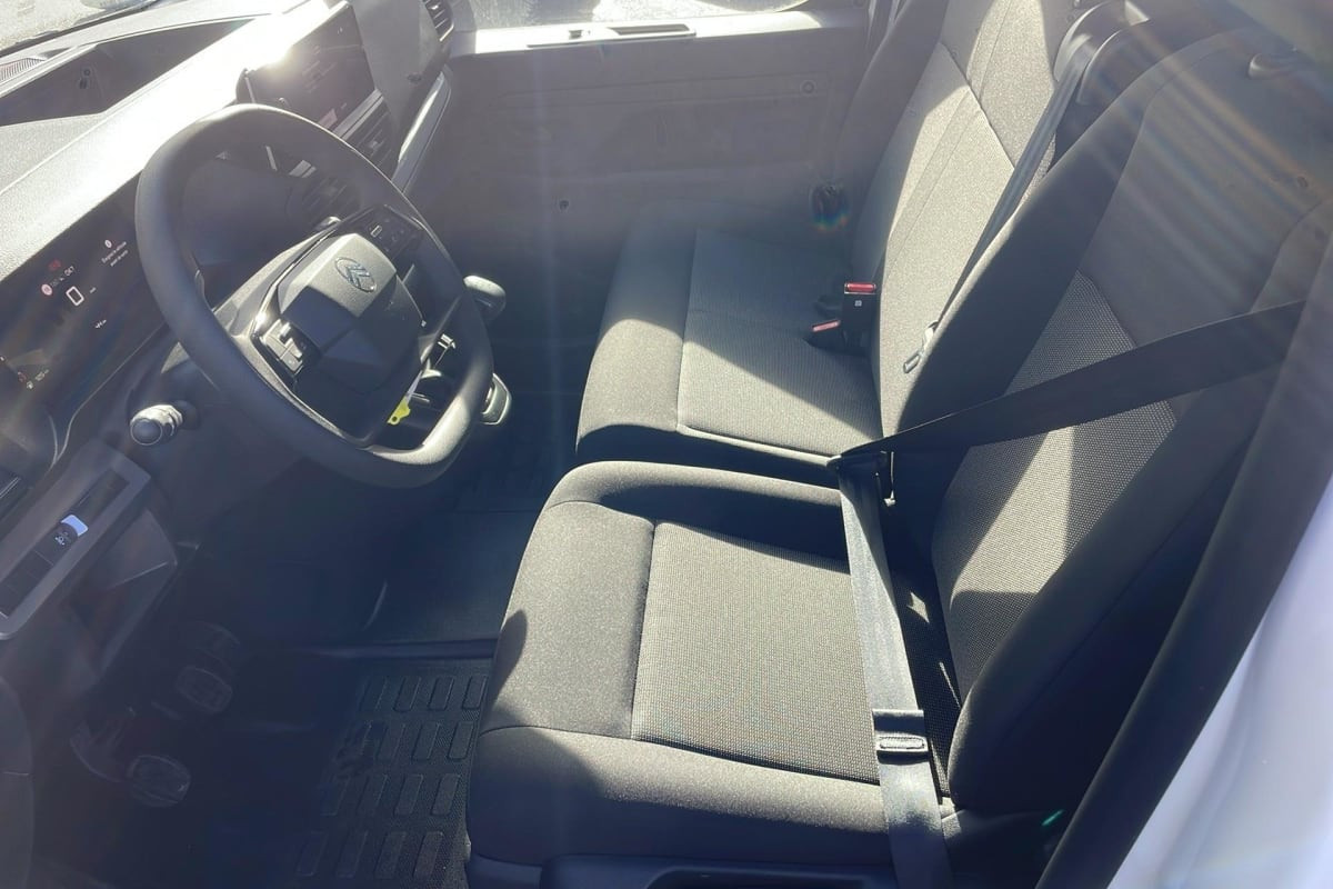 Vente en ligne Citroën Jumpy Fourgon JUMPY FGN M BLUEHDI 120 S S BVM6 au prix de 26 710 €