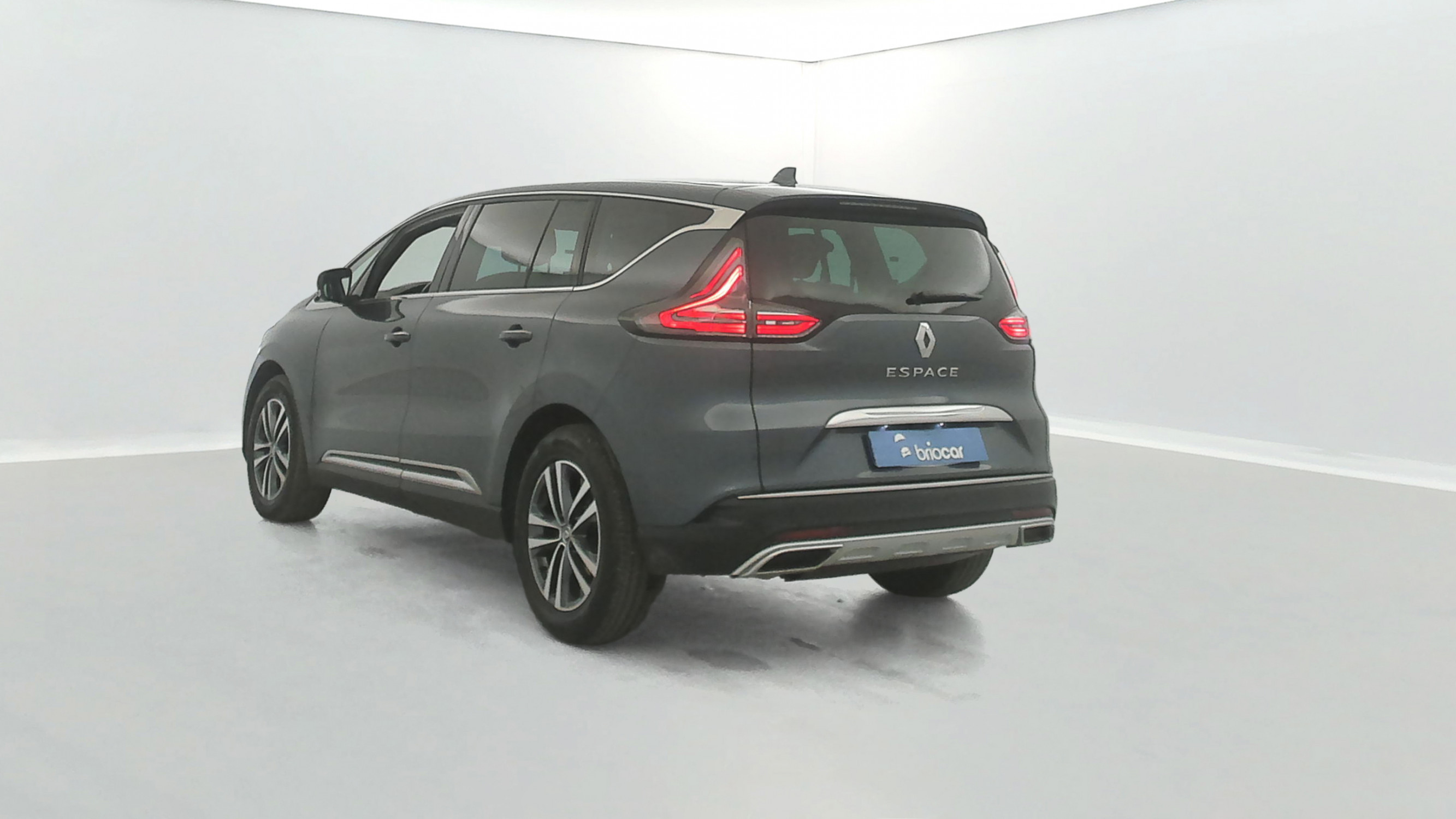 Vente en ligne Renault Espace 5 2.0 Blue dCi 160ch Zen EDC + Pack 7 Places au prix de 24 990 €
