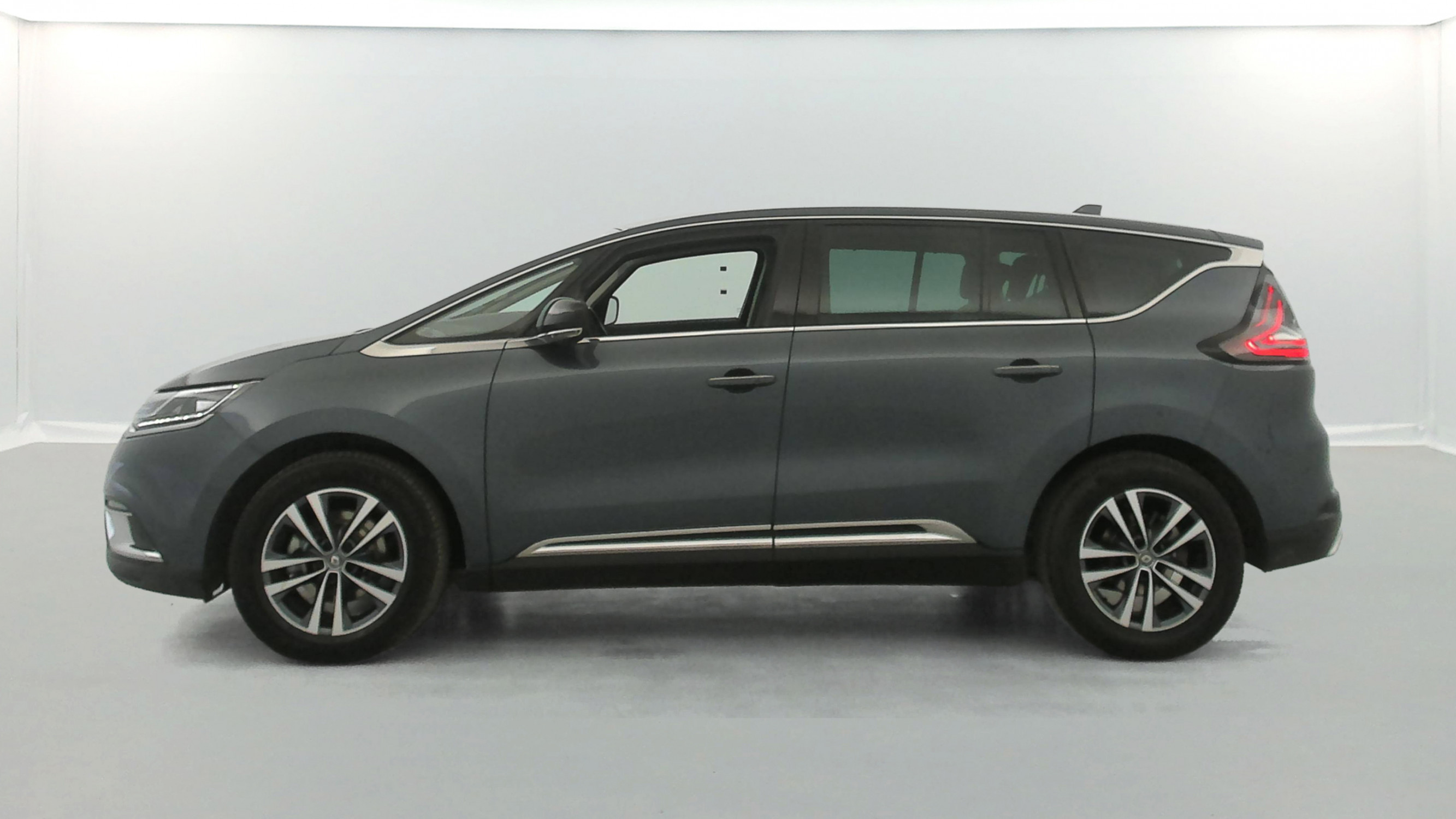 Vente en ligne Renault Espace 5 2.0 Blue dCi 160ch Zen EDC + Pack 7 Places au prix de 24 990 €