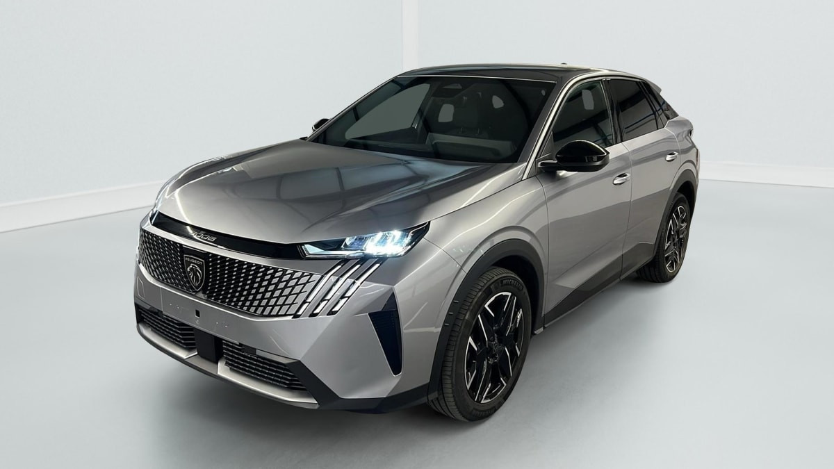 Vente en ligne Peugeot 3008 Hybrid 136 e-DCS6 Allure au prix de 27 070 €
