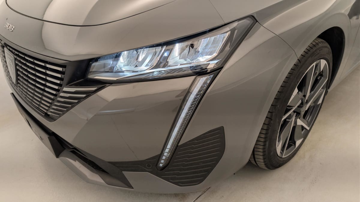 Vente en ligne Peugeot 308 SW Hybrid 145 e-DCS6 Allure au prix de 25 420 €