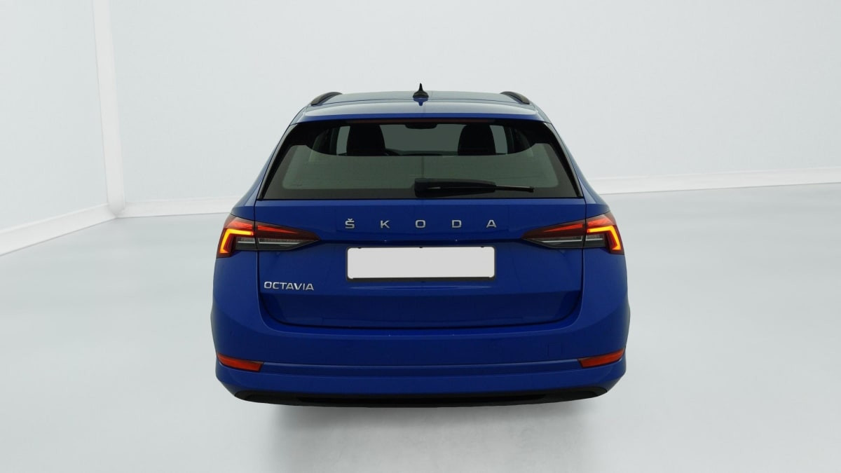 Vente en ligne Skoda Octavia Combi 2.0 TDI 150 ch DSG7 Ambition au prix de 25 420 €