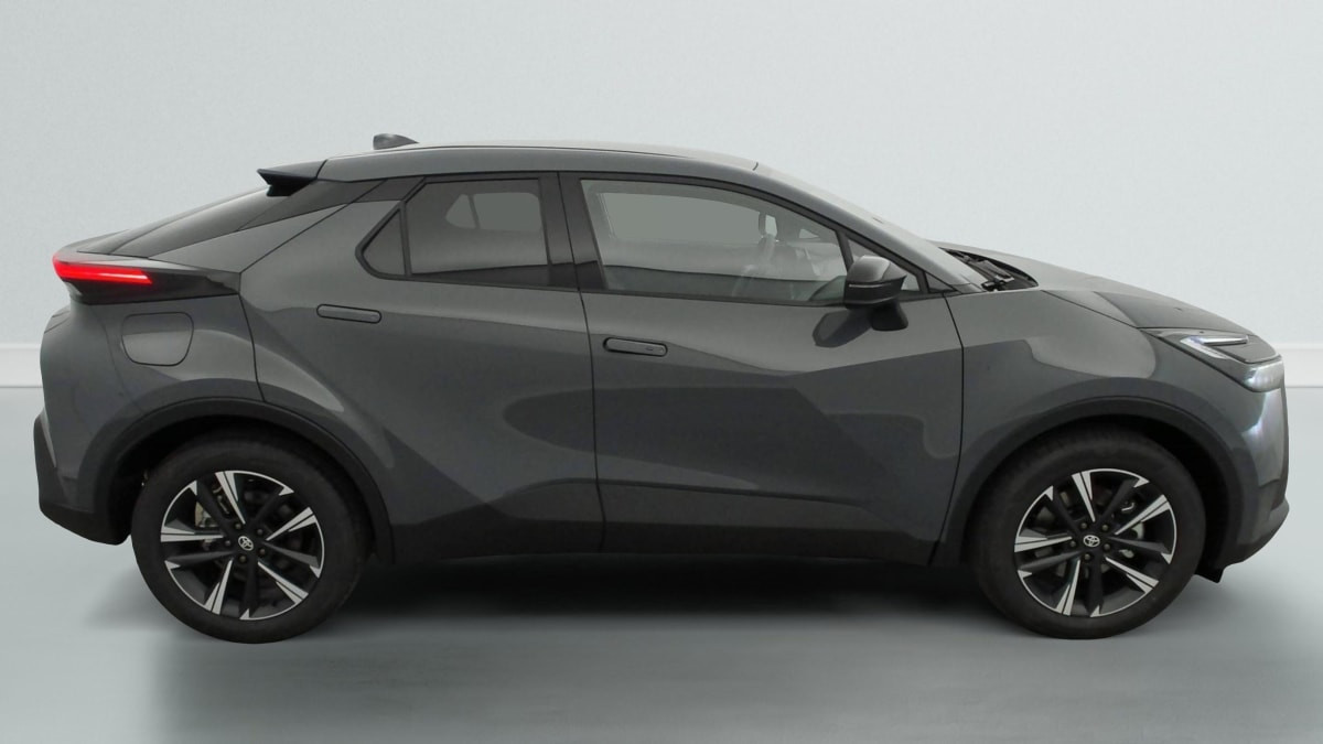 Vente en ligne Toyota C-HR Hybride Rechargeable 225 Design au prix de 33 050 €