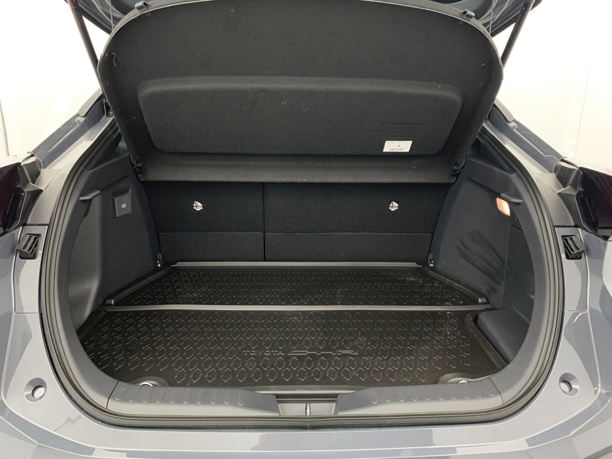 Vente en ligne Toyota C-HR Hybride Rechargeable 225 Design au prix de 33 050 €