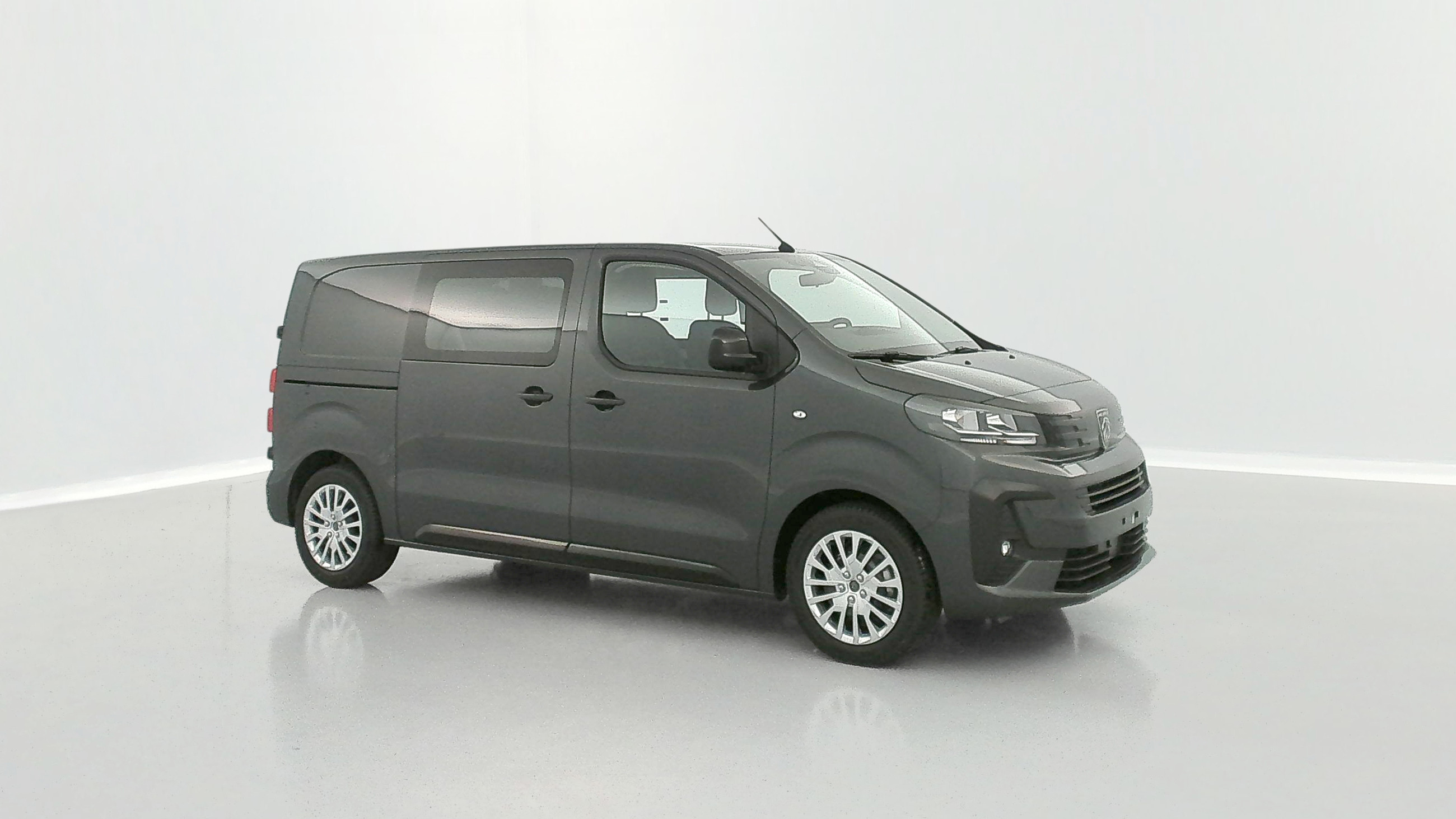 Vente en ligne Peugeot Expert EXPERT CA M 2.0 BlueHDi 180ch EAT8 au prix de 35 340 €