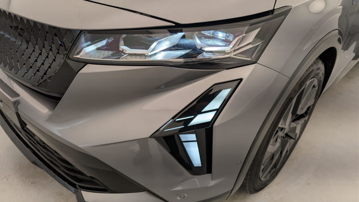 Vente en ligne Renault Rafale hyper hybrid E-Tech 4x4 300 esprit Alpine au prix de 44 990 €