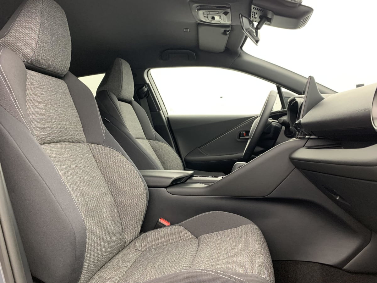 Vente en ligne Toyota C-HR Hybride Rechargeable 225 Design au prix de 33 050 €