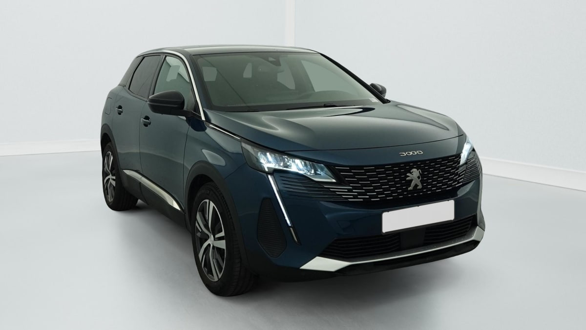 Peugeot 3008 Hybrid 180 e-EAT8 Allure Pack occasion de 2024 en vente à Rennes