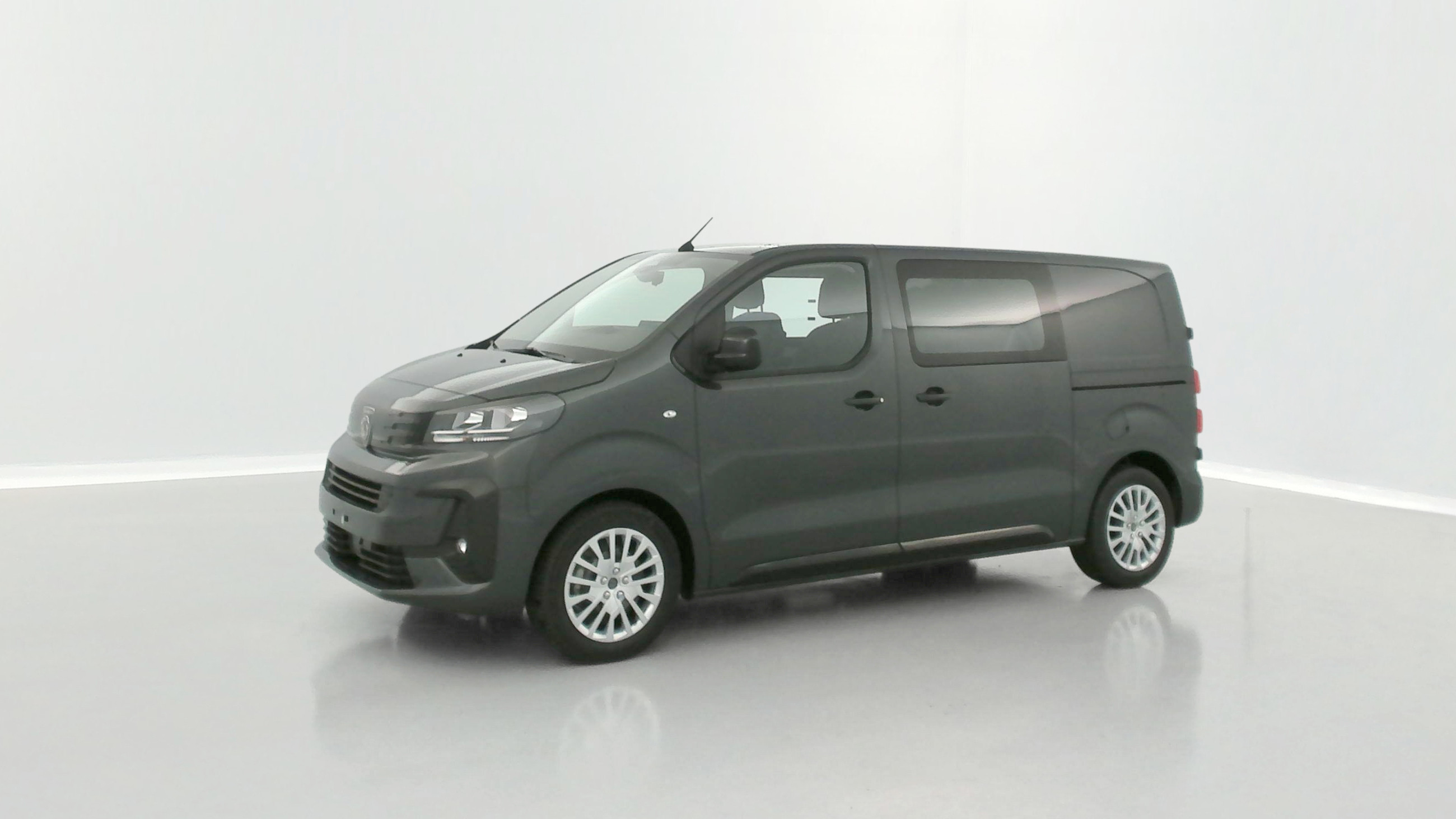 Vente en ligne Peugeot Expert EXPERT CA M 2.0 BlueHDi 180ch EAT8 au prix de 35 340 €