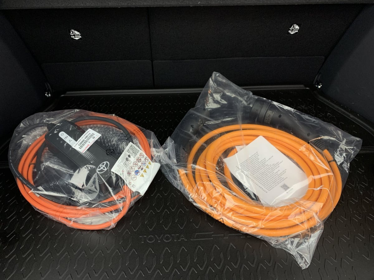 Vente en ligne Toyota C-HR Hybride Rechargeable 225 Design au prix de 33 050 €