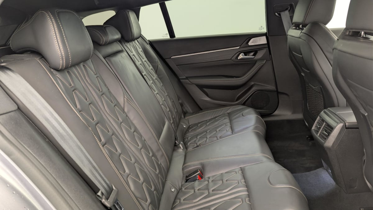 Vente en ligne Peugeot 508 SW PureTech 130 ch S S EAT8 GT Pack au prix de 22 950 €