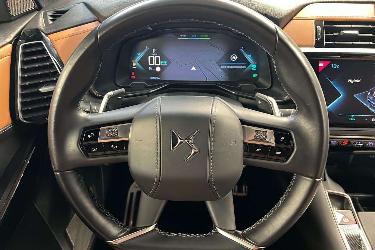 Vente en ligne Ds DS7 Crossback Hybride E-Tense 300 EAT8 4x4 Rivoli au prix de 30 160 €