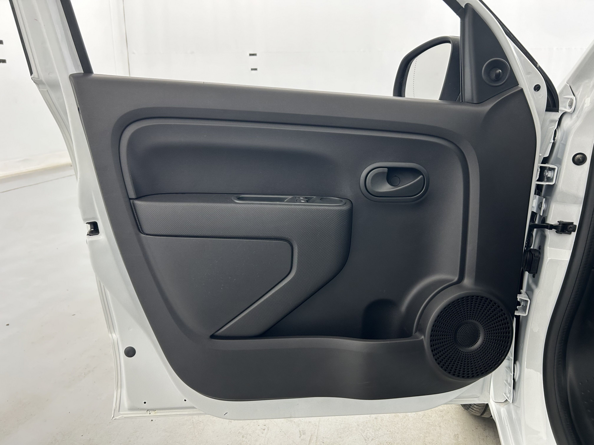 Vente en ligne Renault Twingo 3 1.0 SCe 65ch Life au prix de 9 990 €