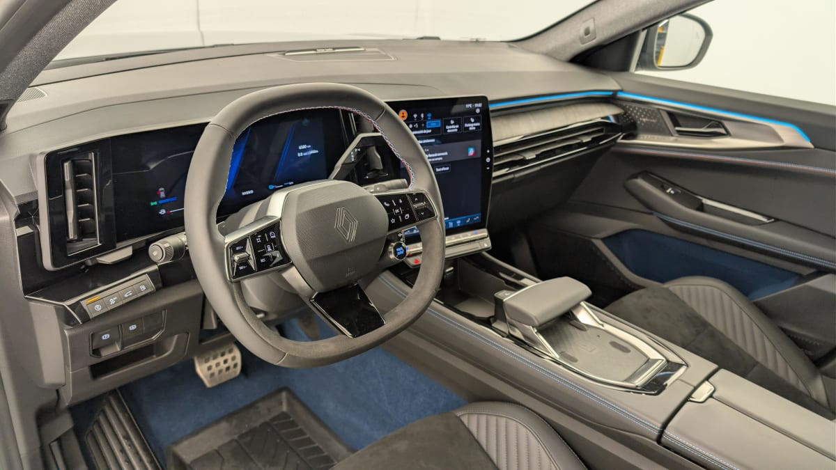 Vente en ligne Renault Rafale hyper hybrid E-Tech 4x4 300 esprit Alpine au prix de 44 990 €