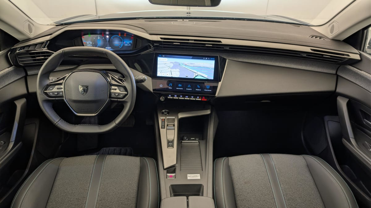 Vente en ligne Peugeot 408 Hybrid 145 e-DCS6 Allure au prix de 25 420 €