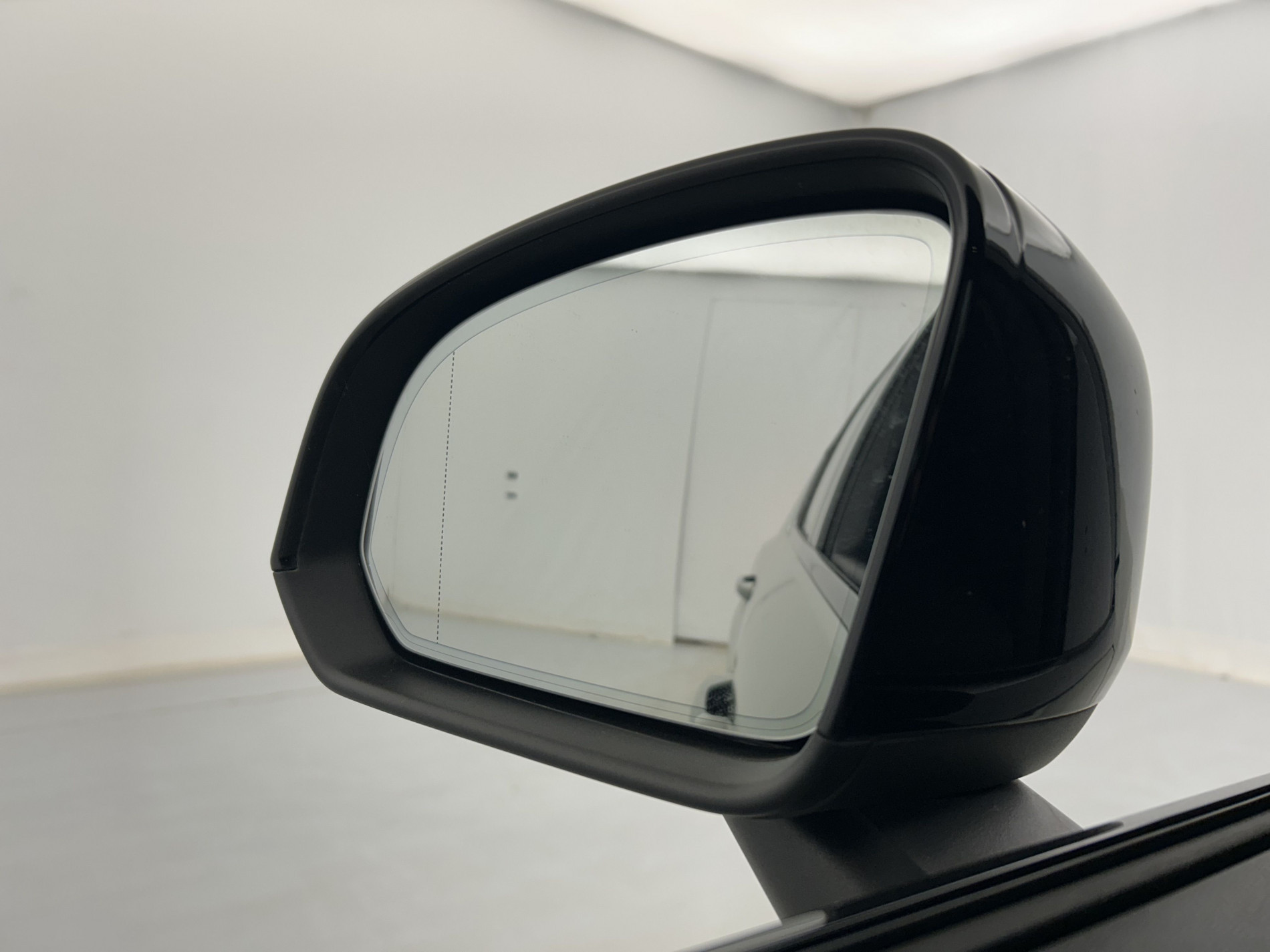 Vente en ligne Volvo XC40 Recharge 231ch Start EDT au prix de 19 990 €