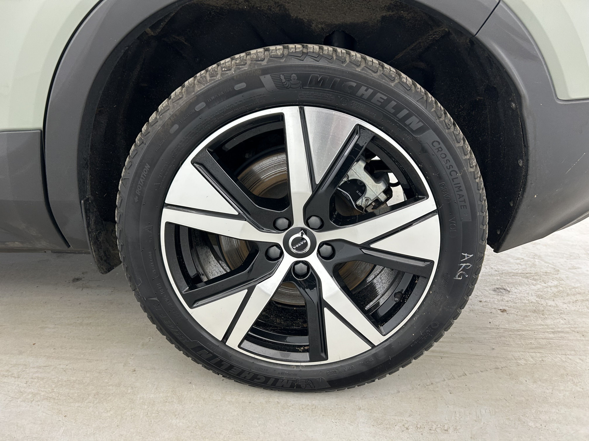 Vente en ligne Volvo XC40 Recharge 231ch Start EDT au prix de 19 990 €