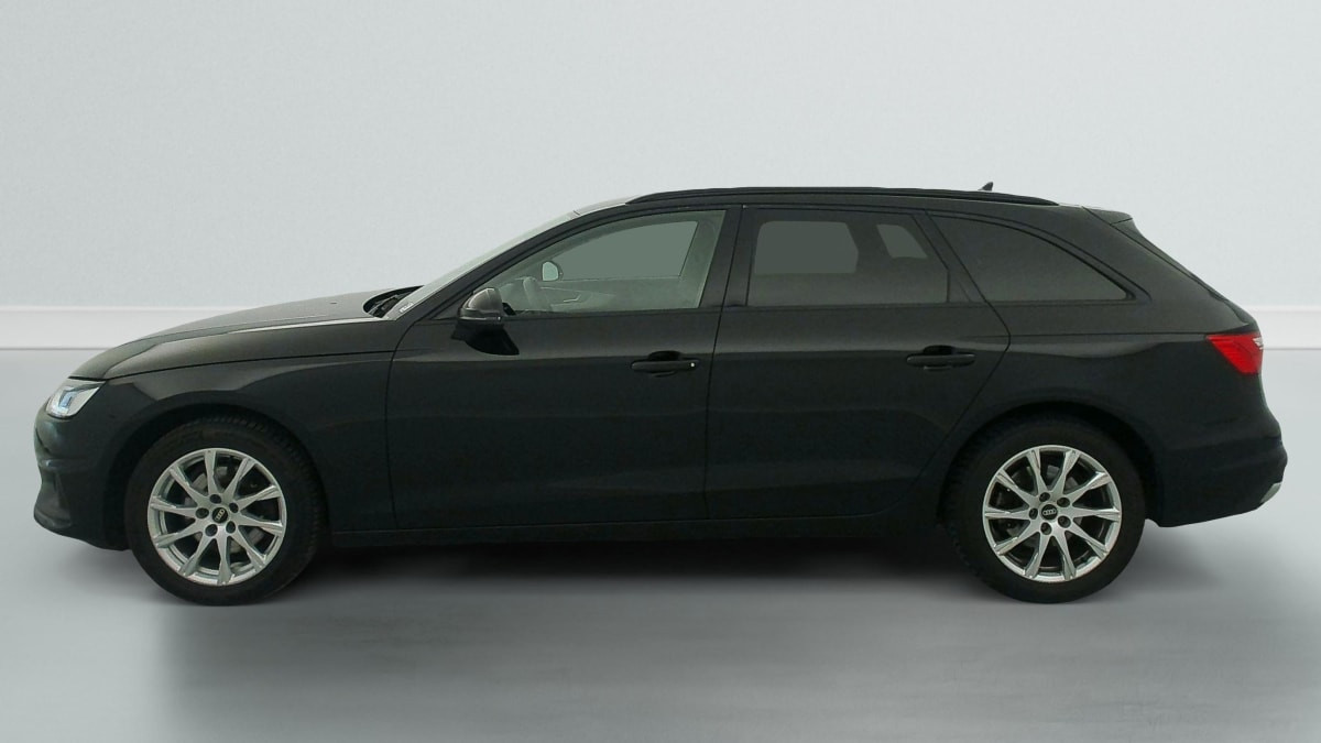 Vente en ligne Audi A4 Avant 35 TFSI 150 S tronic 7 Design au prix de 25 420 €